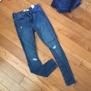 High Waisted Hollister Blue Jeans